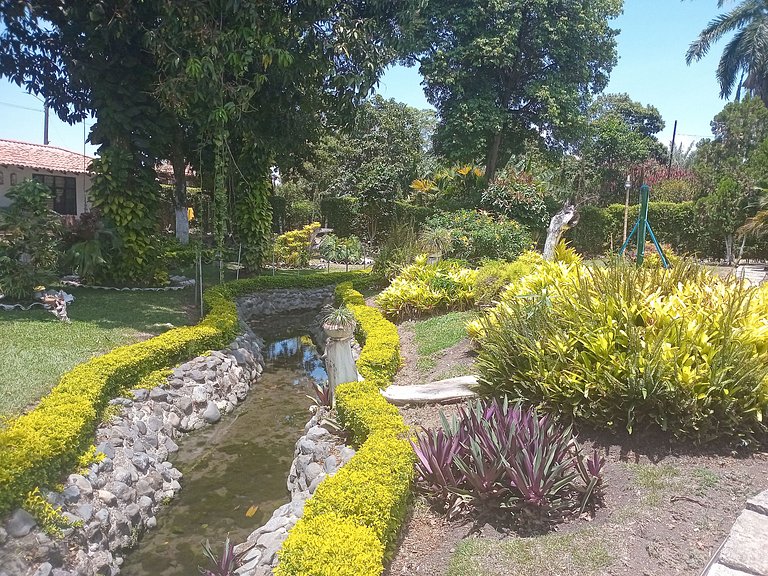 Casa Campestre Lujo Naturaleza Con Piscina