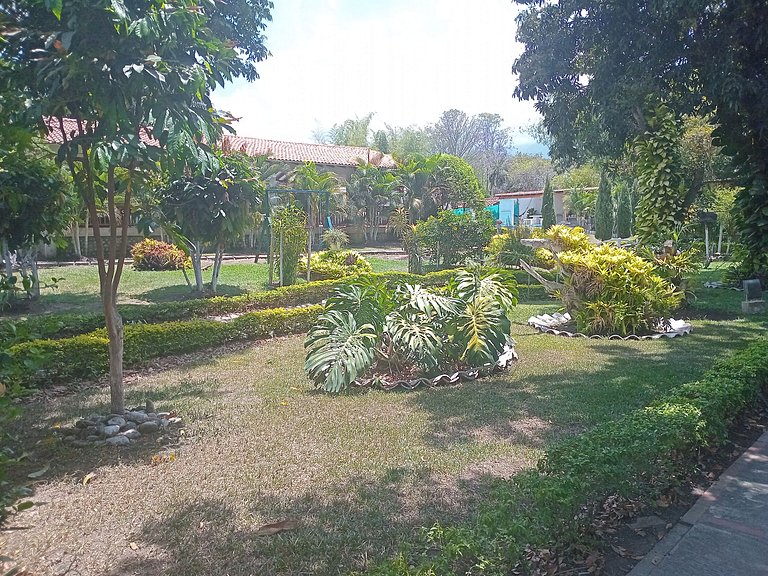 Casa Campestre Lujo Naturaleza Con Piscina