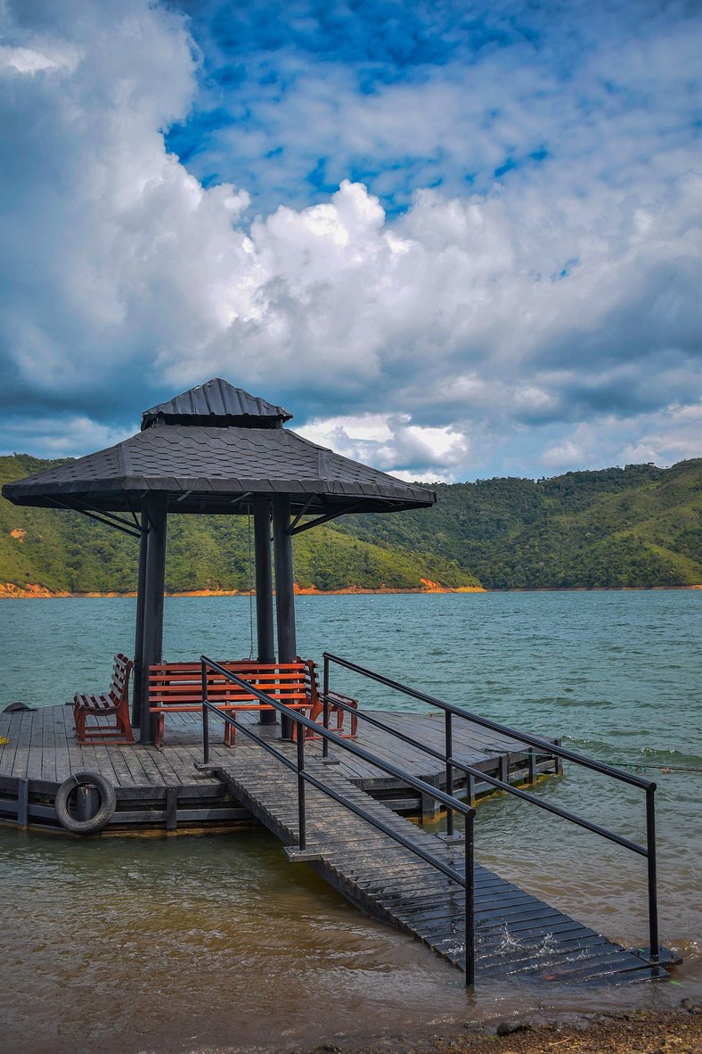 Glamping de lujo en el lago Calima