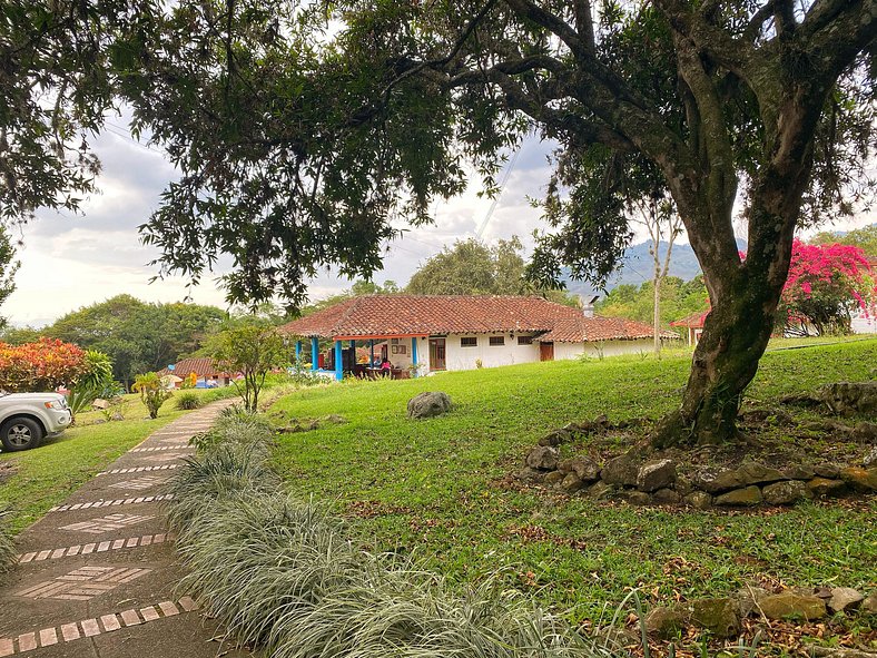 Hotel Piedemonte: Tu Refugio en Valle del Cauca