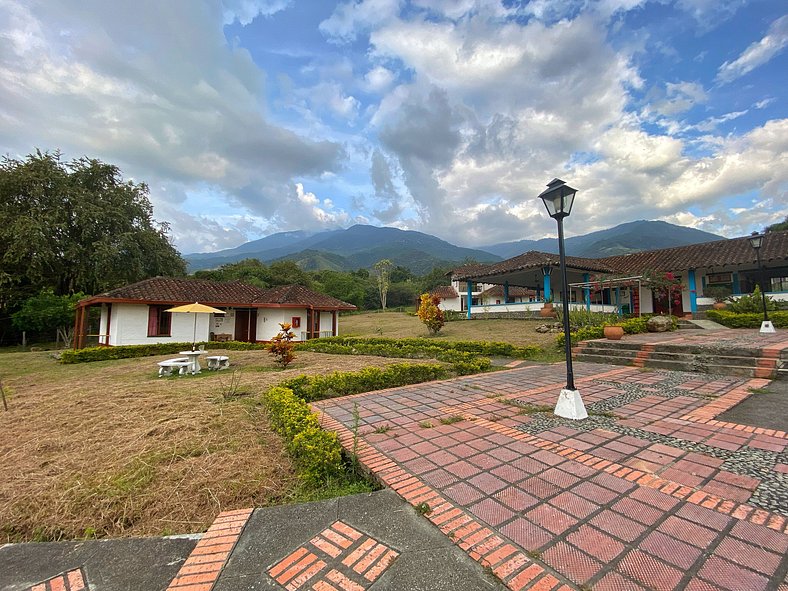 Hotel Piedemonte: Tu Refugio en Valle del Cauca